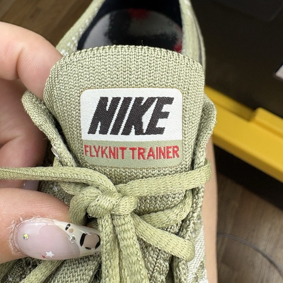 Nike Flyknit Trainer Mens Size 13 Neutral Olive Running Shoes AH8396-201